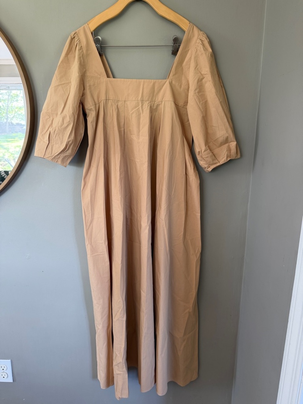 Hunter Bell Neutral Puff Sleeve Waverly Midi Dress Square Neck Resort Size M - Picture 3 of 8